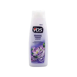 V05 Blomming Freesia 370ml